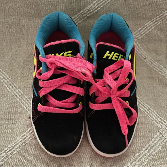 Heelys youth size 3 - Picture 2 of 7